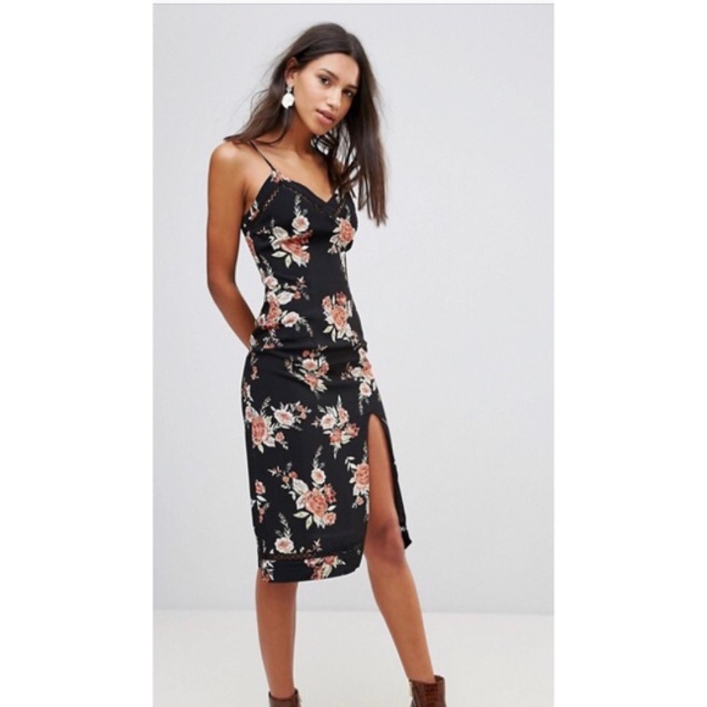 Mink Pink Midi dress High Slit